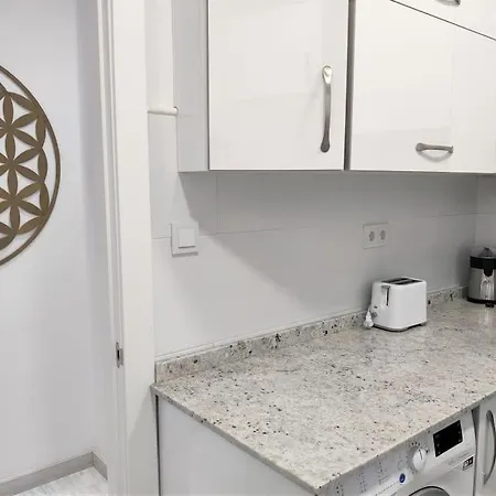 Appartement Reformado Y Centrico Piso Con Balcon. Office *